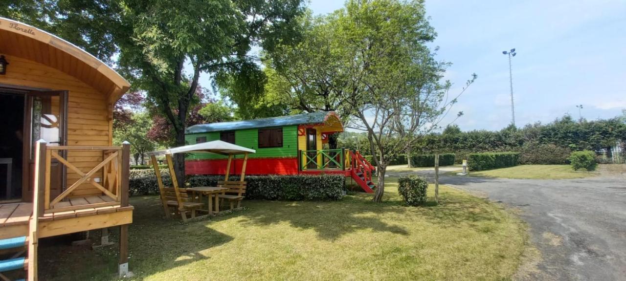 Camping De Rouergue Villefranche-de-Rouergue Bagian luar foto